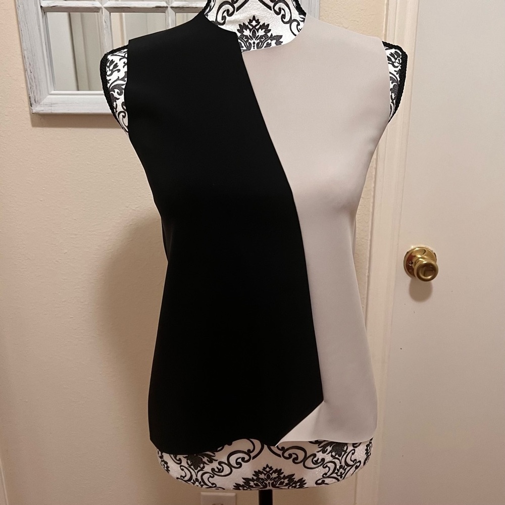 Emporio Armani Women’s Sleeveless Top